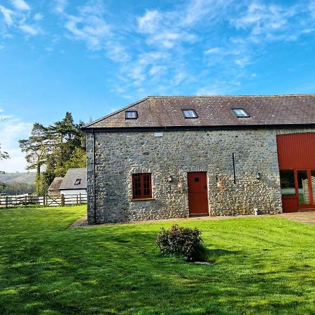 Peregrine Stable Cottage ランダバリー エクステリア 写真